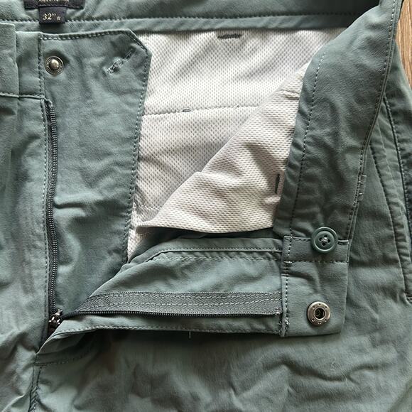 J.Crew 9" Tech Shorts - Picture 2 of 5